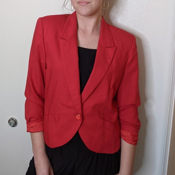 Vintage 80s Red Single Breasted Cropped Blazer, Union Made - Picture 5 of 10